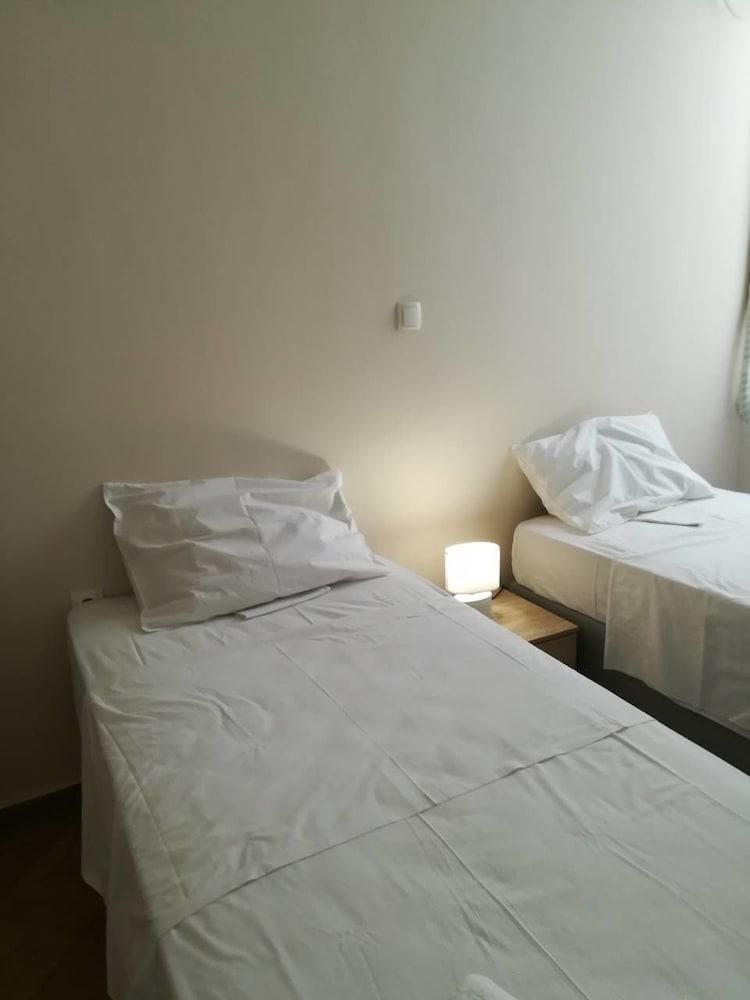 Kaniggos- 3 Bedrooms Apartment Athén Kültér fotó